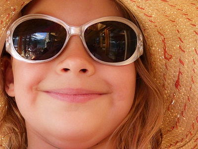 smiling-339184_6401